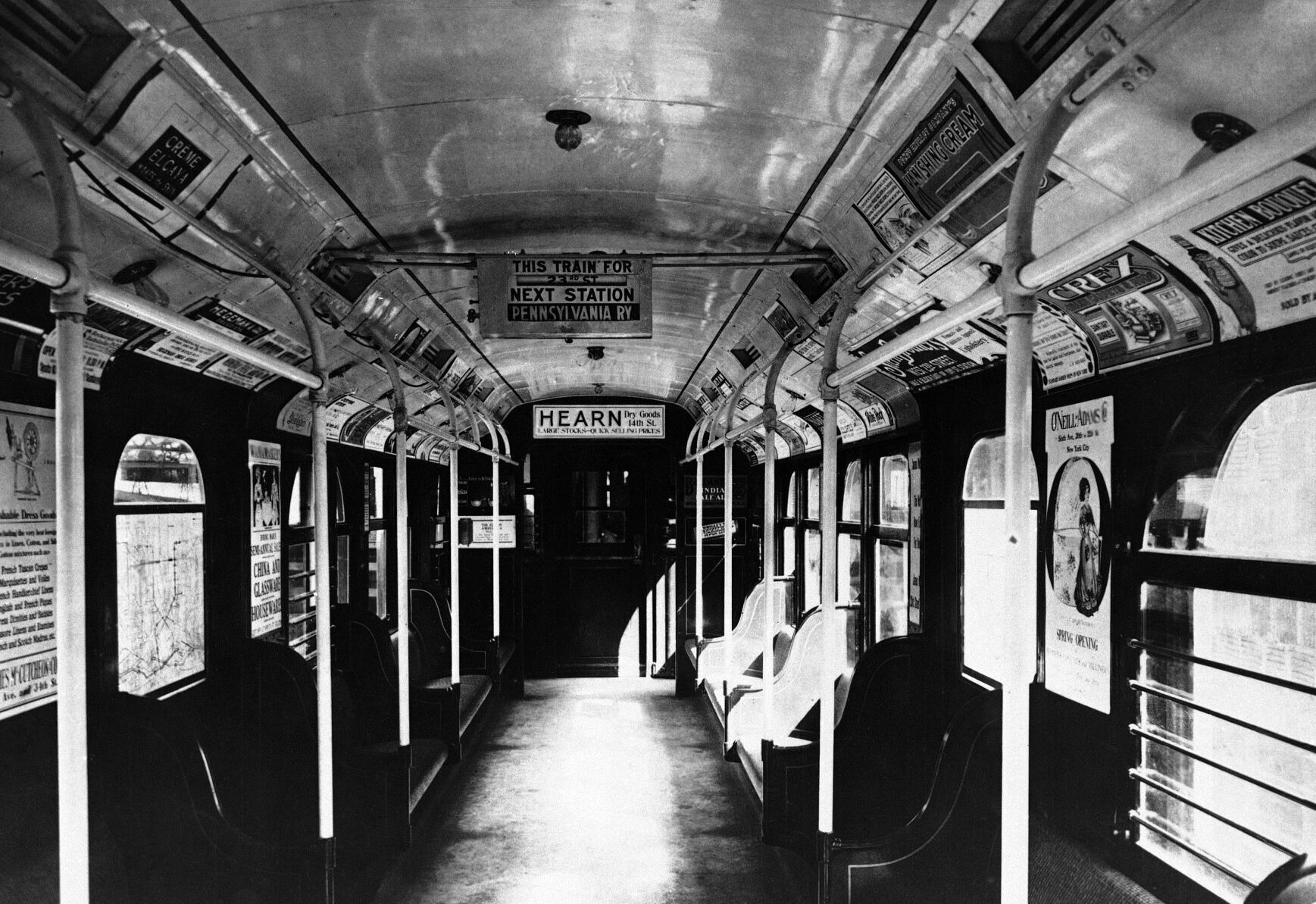 1904: Subway